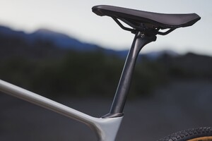 Giant introduceert Revolt Advanced (Pro) gravelfietsen