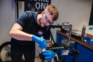 Nederlandse winnaar van eerste kampioenschap Fietstechniek 